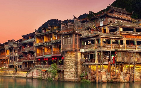 Fenghuang Ancient Town.jpg