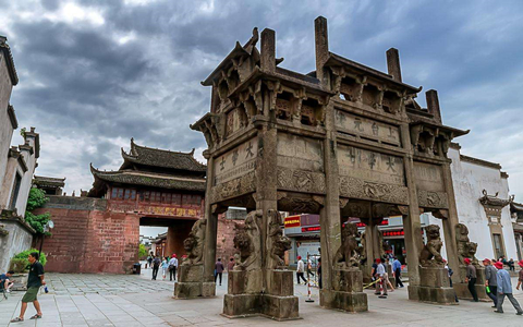Xuguo Stone Archway.jpg