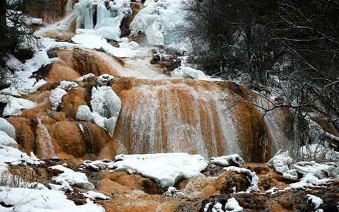 Zaga Waterfall .jpg