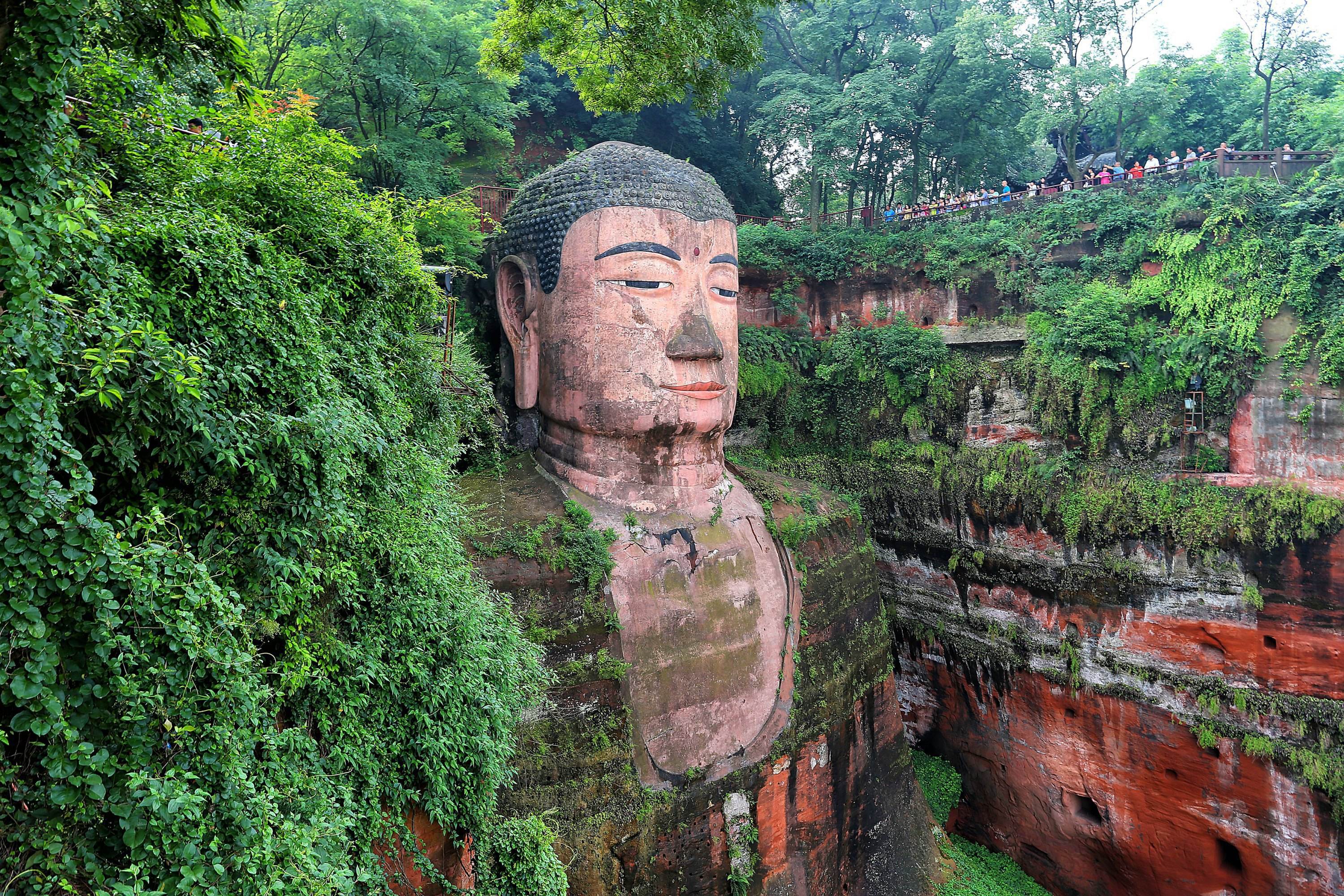 Full Image of Leshan Buddha