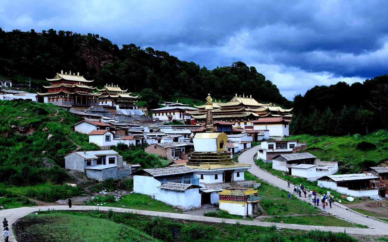 Langmusi Tibetan Town