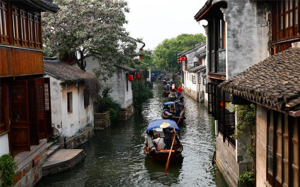 1 Day Zhouzhuang Water Town Tour from Shanghai