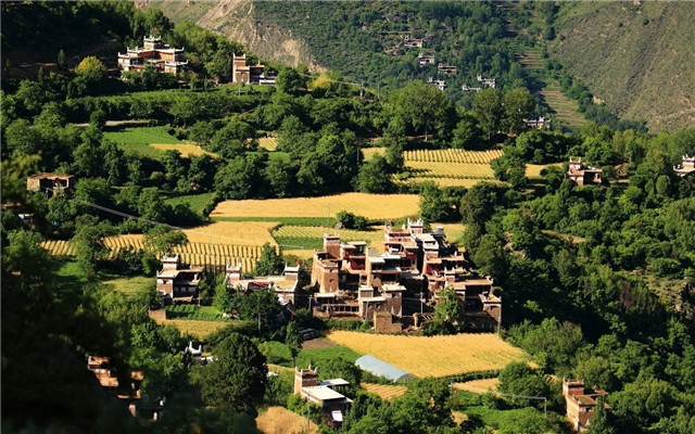 Tibetan village-Jiaju